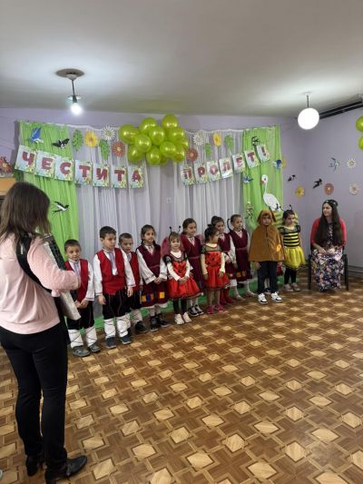 Пролетна въртележка  2