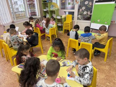 Пролетна въртележка  6