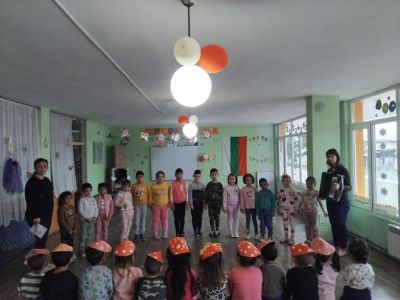 Пролетно настроение в база "Иглика"  1