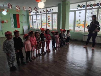 Пролетно настроение в база "Иглика"  2