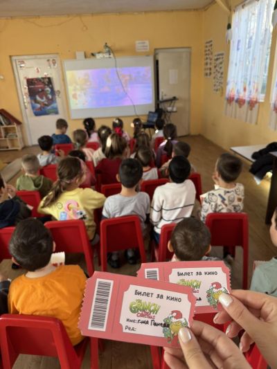 Коледно кино в детската градина  3