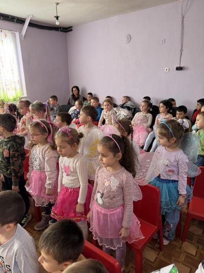 Пролетен празник в Централна база  3