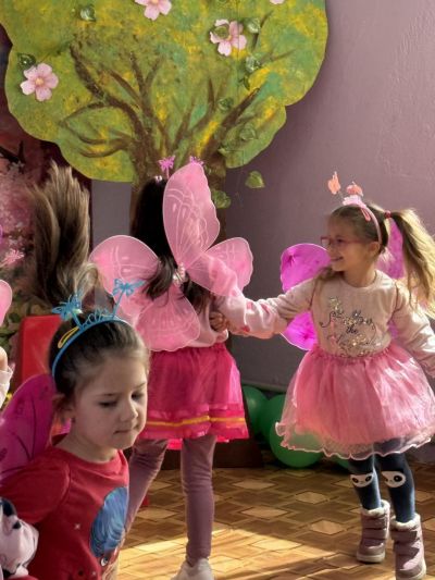 Пролетен празник в Централна база  6