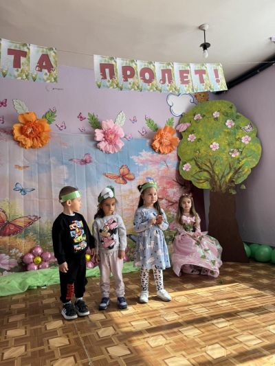 Пролетен празник в Централна база  7