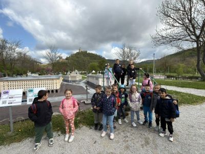 Екскурзия до парк "Мини България"  6