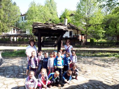 Екскурзия до архитектурен резерват Боженци 5